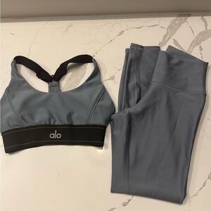 ALO Yoga Airlift Suit Up Steel Blue Women's Blue Sports Bra and Leggings Set